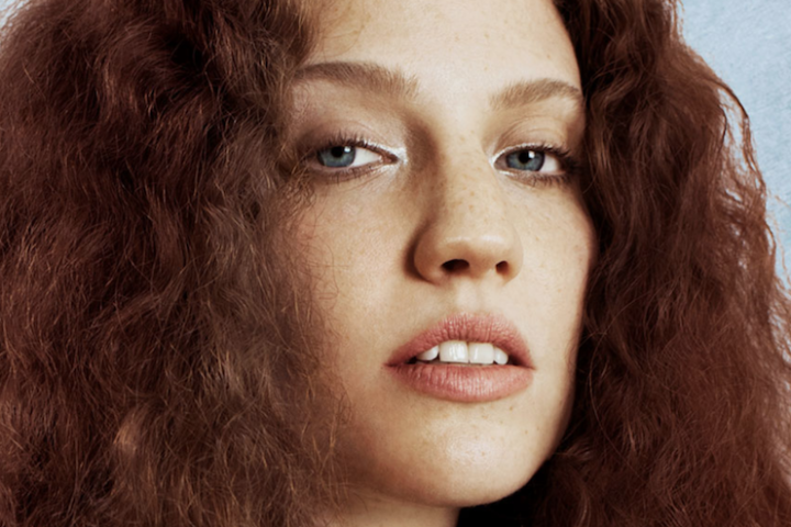 Jess Glynne