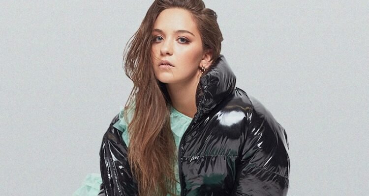 CXLOE - "Show You" press photo