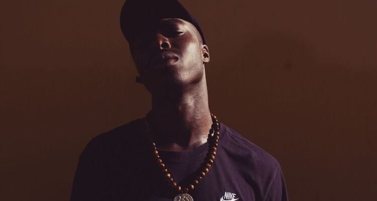 Serious Klein press photo