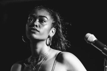 Amber Mark press photo