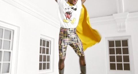 Kyan – “Lonely River” video still