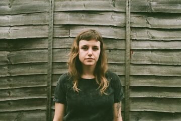 Cat Clyde – “All the Black” press photo