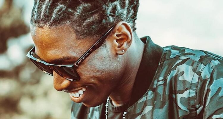 Moses Stone press photo