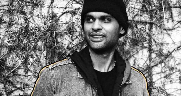 Vinny Lunar press photo