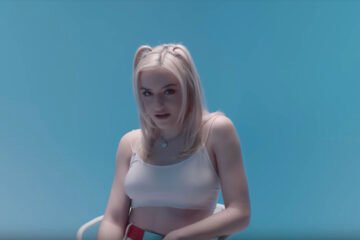 Chloe Lilac - “Manic Pixie Dream” video still