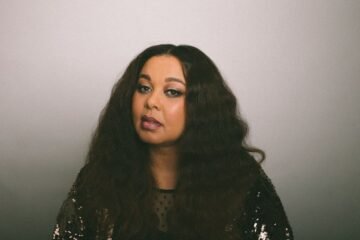 Nuela Charles press photo