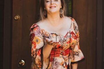 Marina Bloom press photo