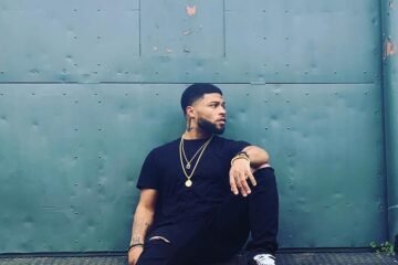 Just Loud press photo