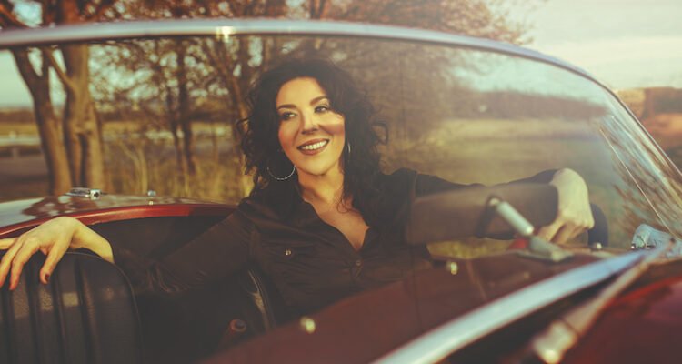 Tamara Maddalen Shelby Cobra Series 1