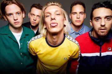 COUNTERFEIT. press photo