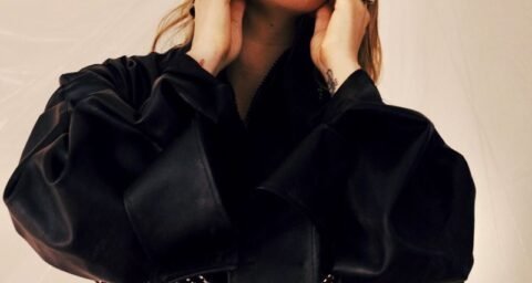 Empara Mi press photo