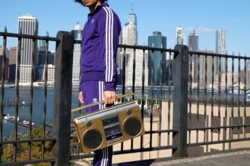 José James press photo