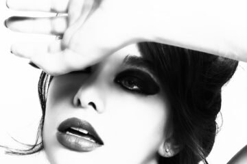 Tyra Jutai press photo by Deana Nastic (front)