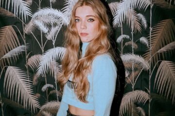 Becky Hill press photo