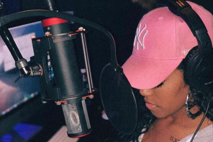 Muva Dame press photo