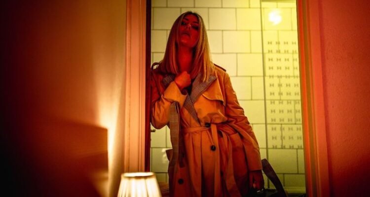 Empara Mi press photo