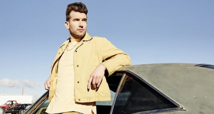 Max Frost press photo