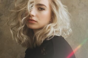 somegirlnamedanna press photo