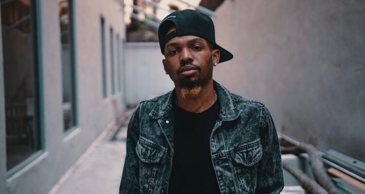 Chizzy Stephens press photo