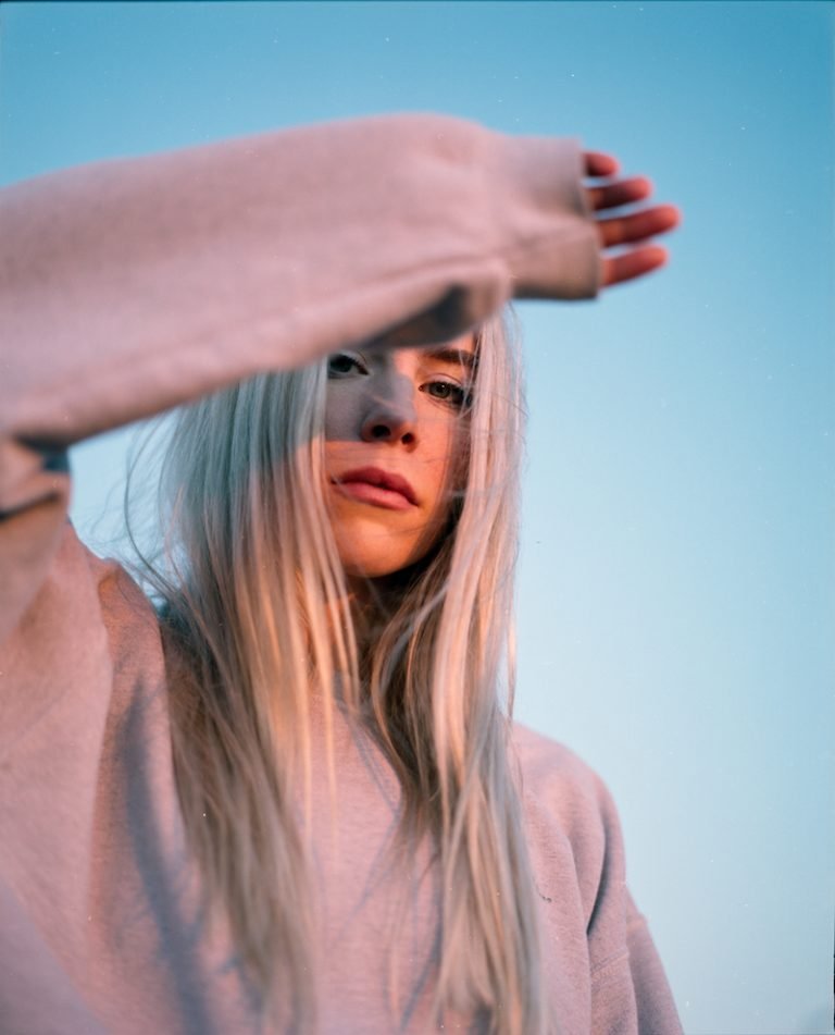 SHY Martin press photo by Hampus Hjellström copy