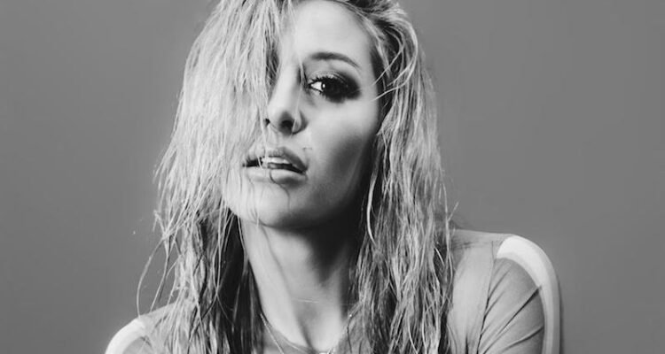 Delaney Jane press shot