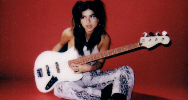 renforshort main press shot