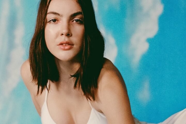 Evie Irie - “The Optimist” photo