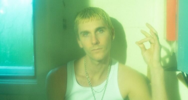 Bobby Dancer press photo