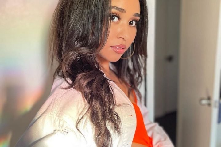 Elise Stein press photo