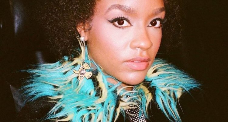 Mamii - “Intimate” press photo