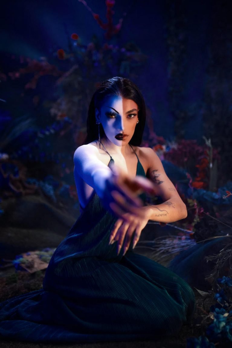 ari hicks - “Two Sides” press photo