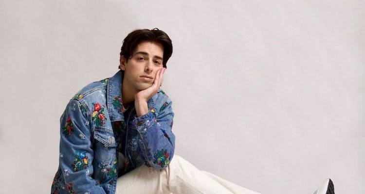 Jackson Harris press photo