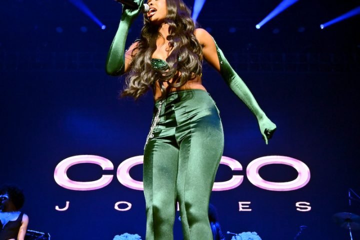 Coco Jones performs onstage during Strength of a Woman's 'Purpose Ball: Bridging the Gap'