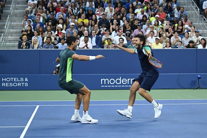 Carlos Alcaraz and Sebastián Yatra celebrate during the Stars of the Open match at the 2023 US Open, Wednesday, Aug. 23, 2023 in Flushing, NY.
