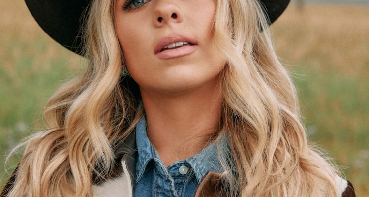 Anne Wilson Press Image