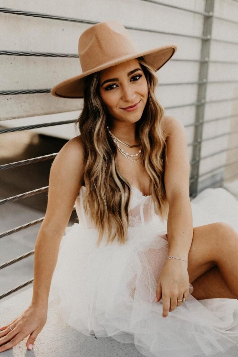 Heartbroke” press photo