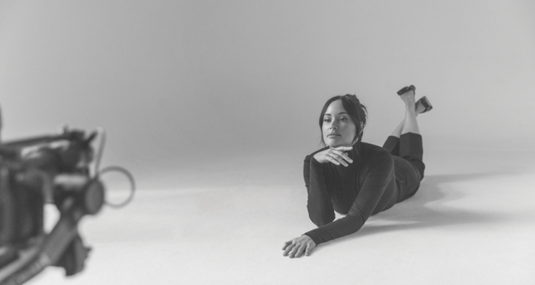 Kacey Musgraves press photo