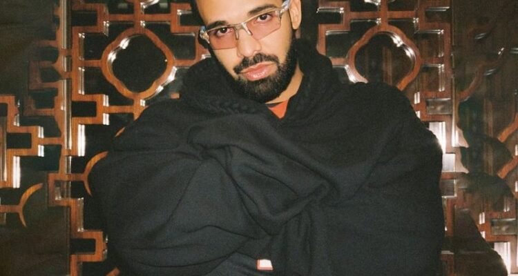 Drake press photo