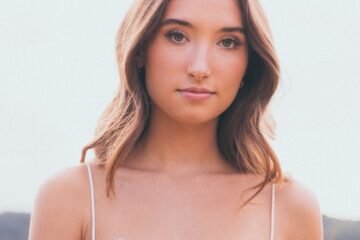 Erin Gibney press photo