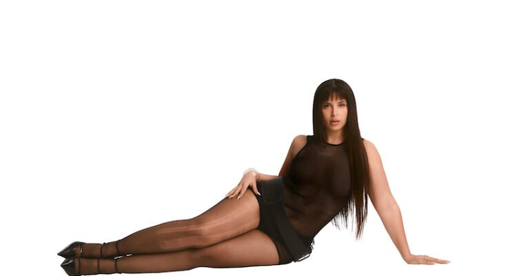 Nathy Peluso - “GRASA” press photo