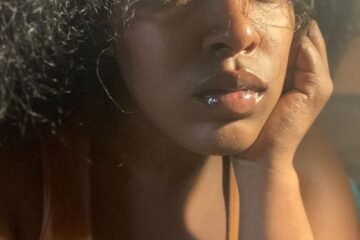 Janay Saxon press photo