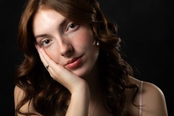 Abby Love - “All I do” press image