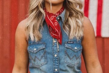 Anne Wilson – “Stand” press photo