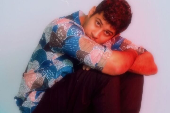 AIR APPARENT press photo