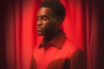 Jon Vinyl - “Nothing Like Christmas” press photo