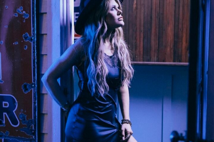 Onoleigh – “Bottomless Tears” press photo