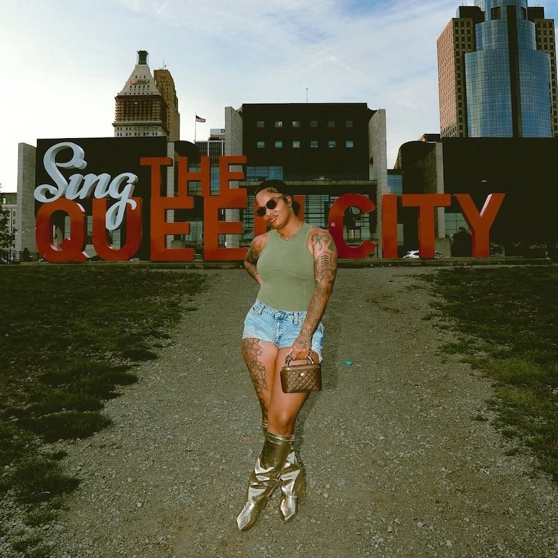 Skylar Blatt I Look Good press photo