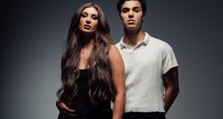 maryjo & Mergui – “LIVING ROOM” press photo