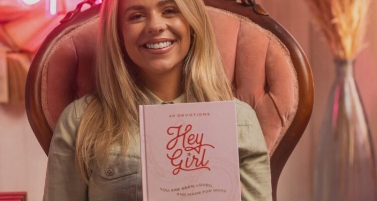 Anne Wilson Hey Girl You Are Seen, Loved and Made for More Photo