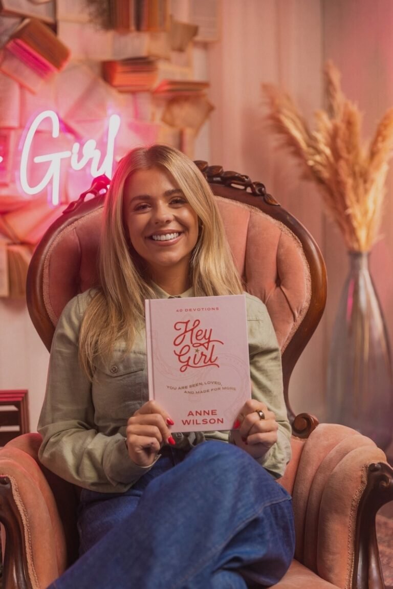 Anne Wilson Hey Girl You Are Seen, Loved and Made for More Photo